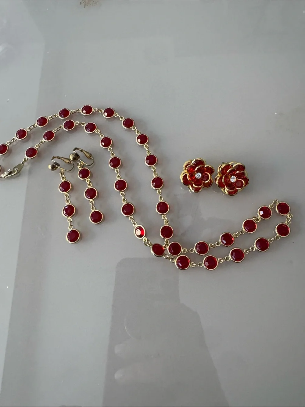 Gold-Tone Red Faceted Crystal‎ Necklace and Clip Earrings Set